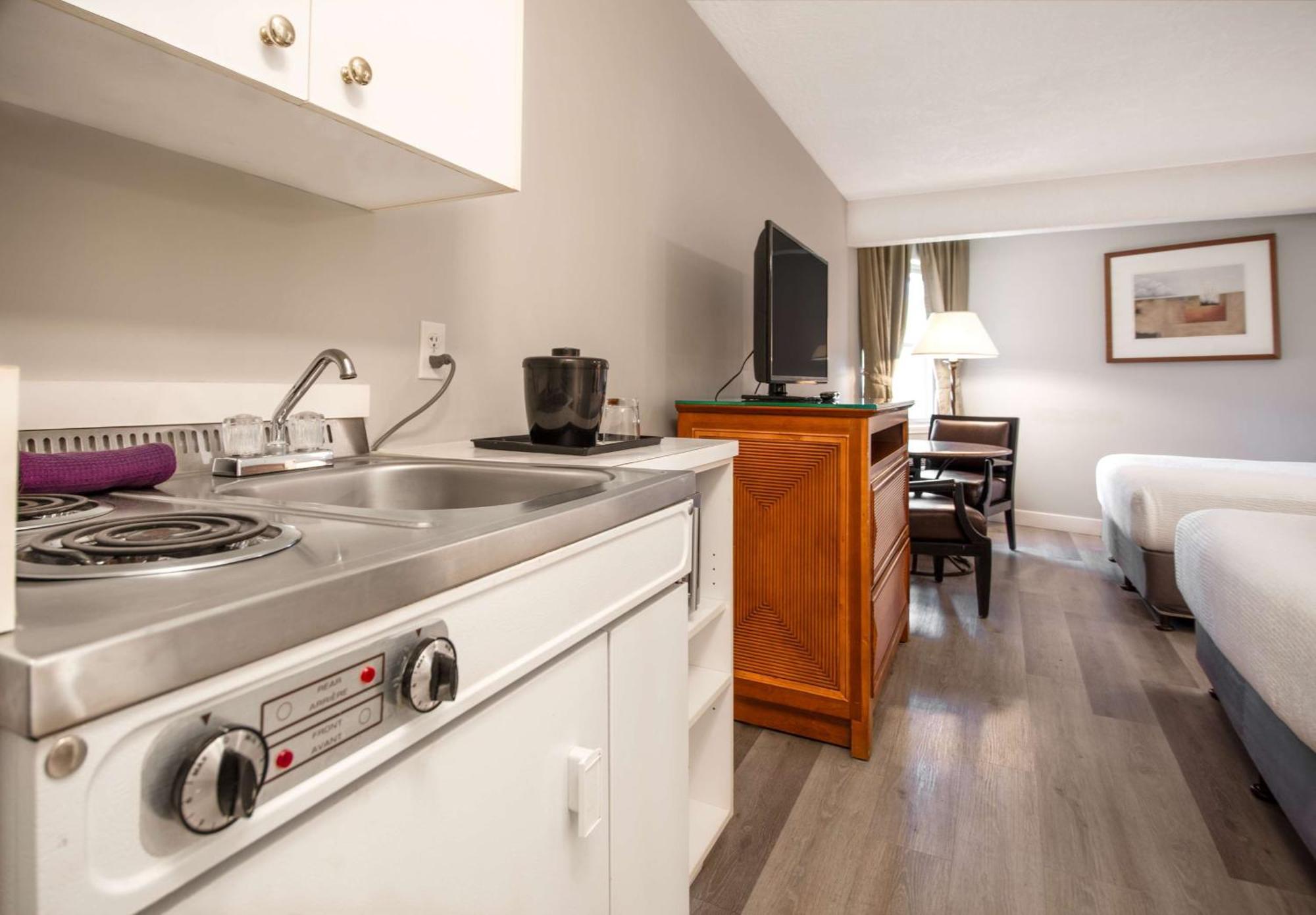 Coast Parksville Hotel Ngoại thất bức ảnh