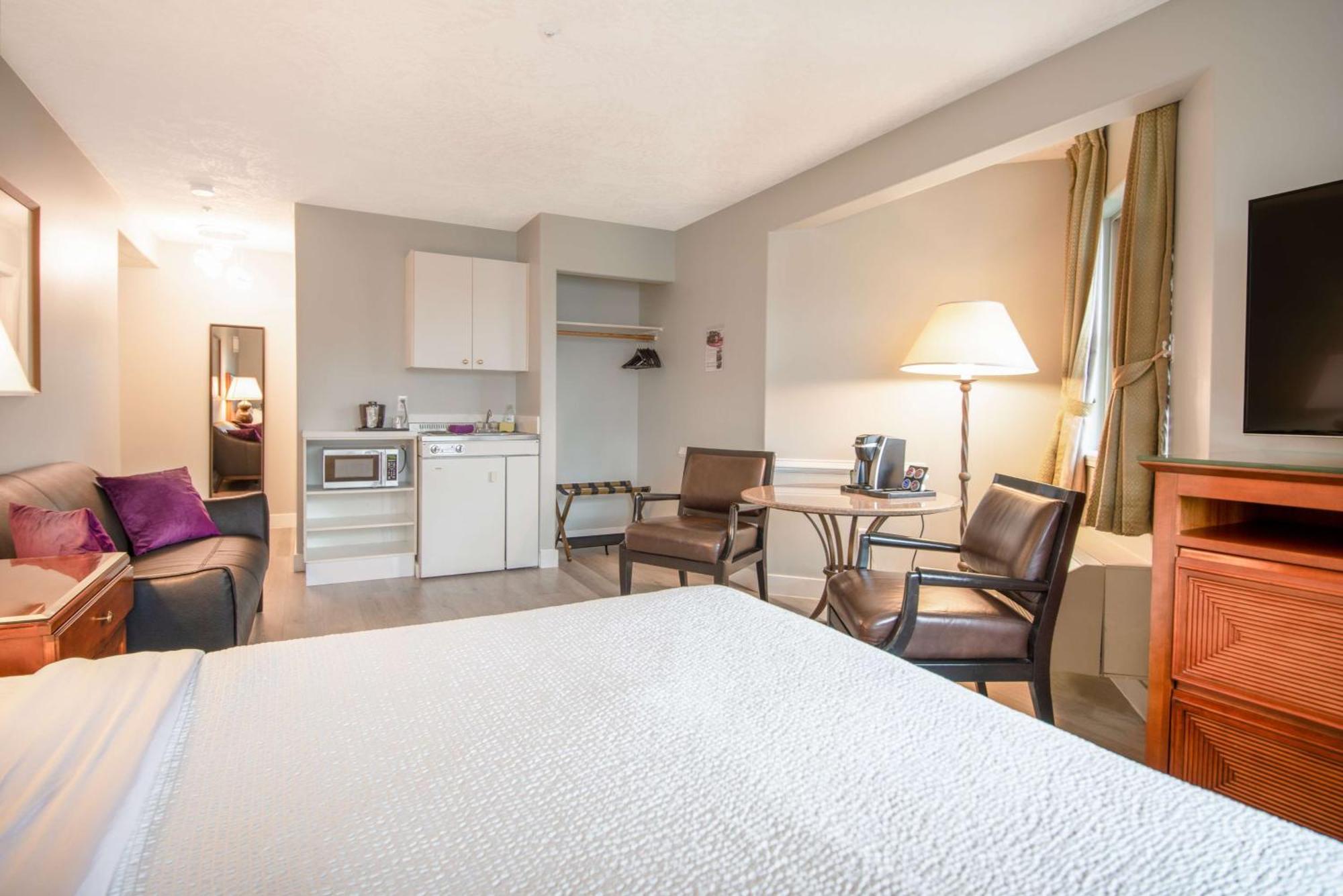 Coast Parksville Hotel Ngoại thất bức ảnh