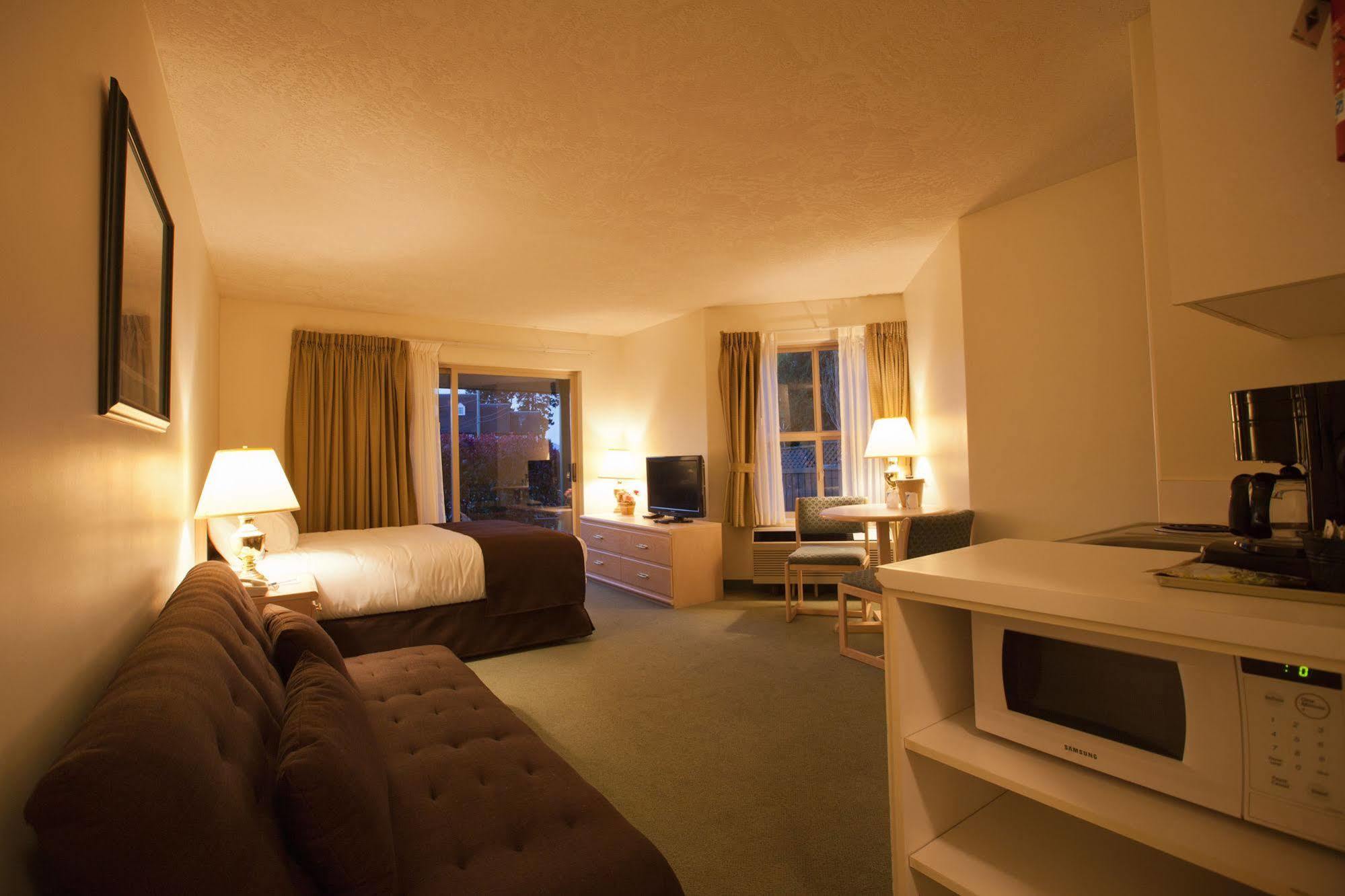 Coast Parksville Hotel Ngoại thất bức ảnh